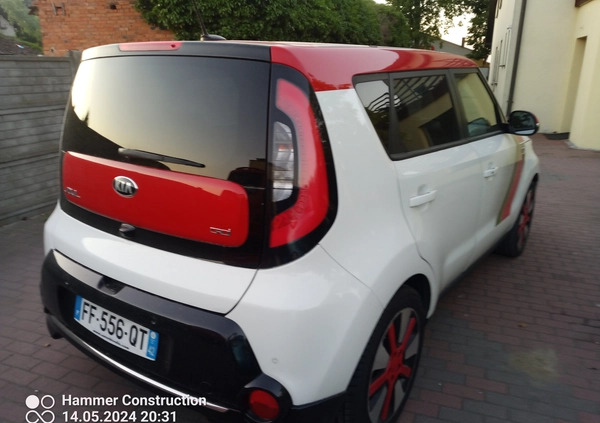 Kia Soul cena 41500 przebieg: 149000, rok produkcji 2015 z Przysucha małe 232